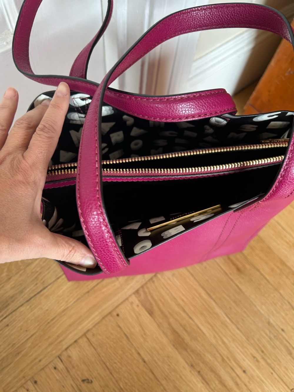 Marc Jacobs Fuchsia Pebbled Leather Tote - Picture 2 of 11